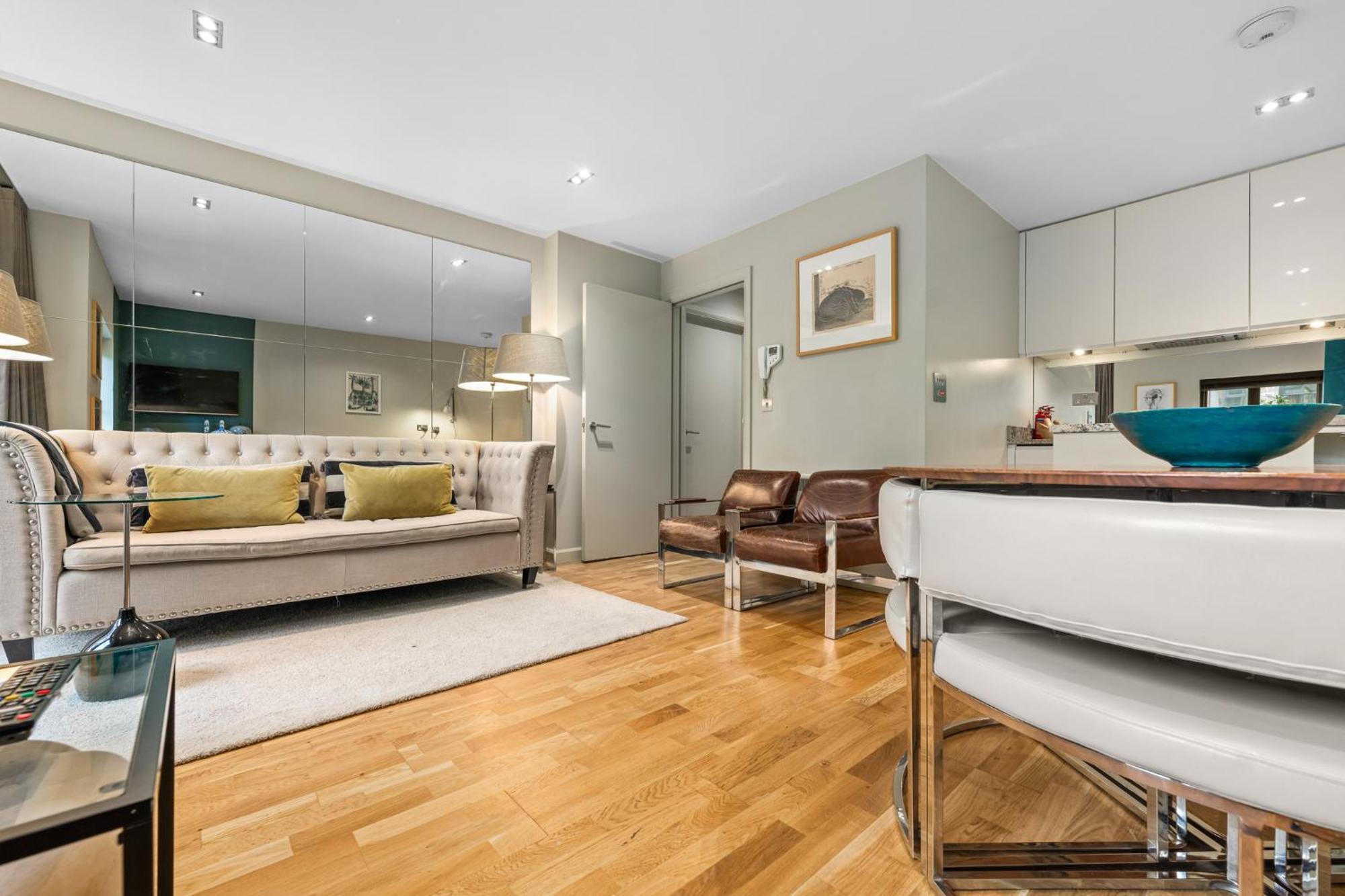 Sophia Gardens Apartment คาร์ดิฟฟ์ ภายนอก รูปภาพ