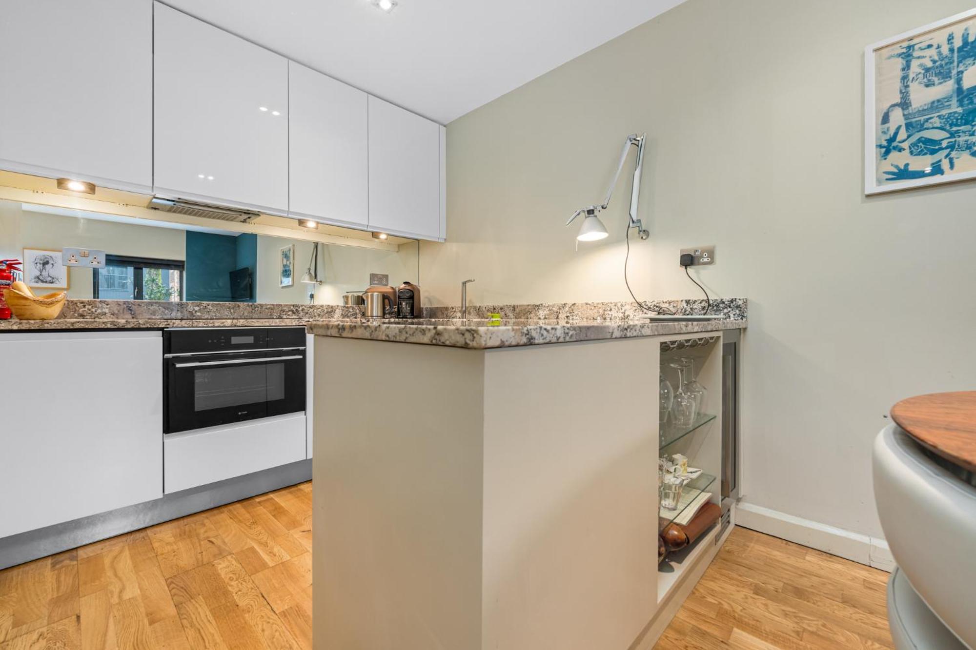 Sophia Gardens Apartment คาร์ดิฟฟ์ ภายนอก รูปภาพ